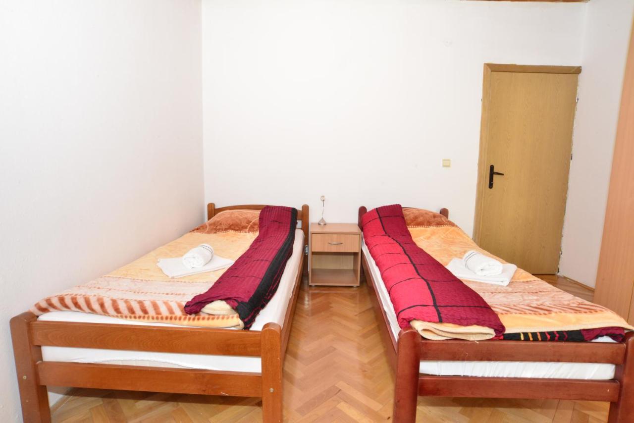House Sarovic Tivat Exterior photo
